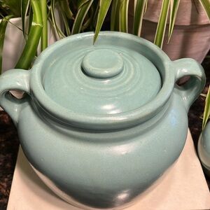 Vintage Glazed Pottery Bean Chili-Soup lg Pot w/6 crocks Signed USA Blue Green